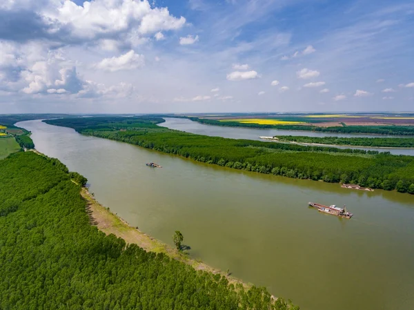 Río Danubio en Dobrogea, Rumania vista aérea desde un dron — Foto de Stock