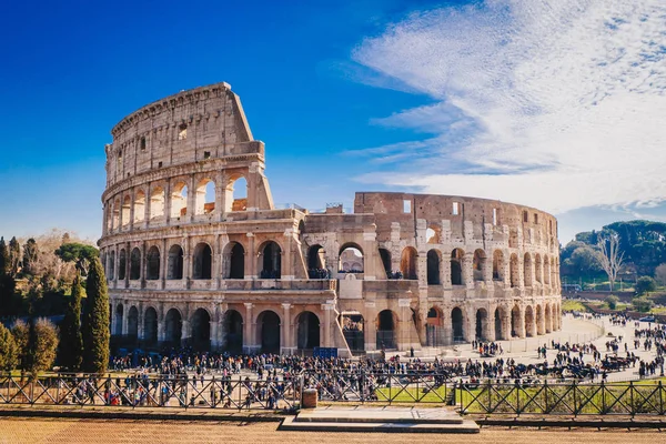 Colosseo Romano a Roma, Italia Immagine HDR — Foto Stock