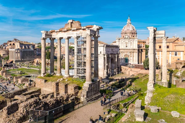 Rome's Roman Forum landmark ruins — Stock Photo, Image