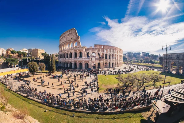 Фольклорний римський Колізей в Римі, Італія, Hdr Панорама — стокове фото