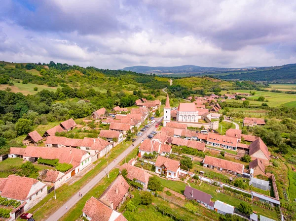 Cloasterf Saxon Village et Eglise Fortifiée en Transylvanie, Ro — Photo