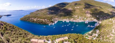 Sivota defne panorama Lefkada Adası havadan görünümü