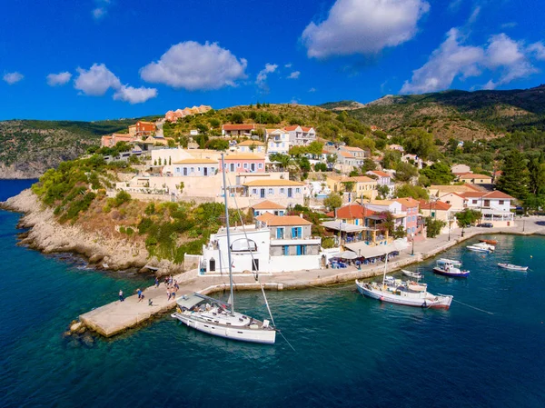 Assos Kefalonia Kephalonia balıkçı köyü en güzel — Stok fotoğraf