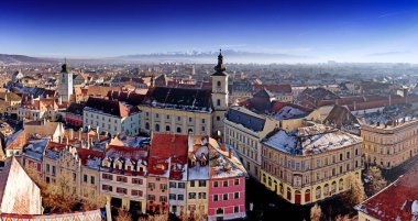 Sibiu panorama Transilvanya, Romanya. HDR fotoğraf. Panoramik VI