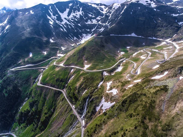 Blick auf Transfagarasan und Balea Wasserfall — Stockfoto