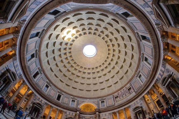 The Dome of the Pantheon in Rome, Italy — Stock Photo, Image