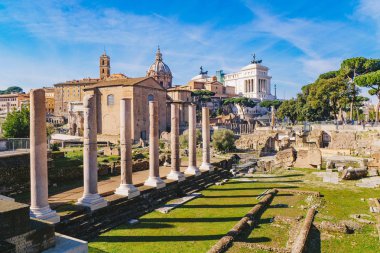 Antik Roma sütunları Roma Forumu, Roma, İtalya, 2018