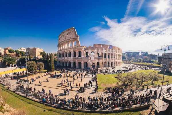 TThe Roman Colosseum in Rome, Italy, HDR panorama — Stock Photo, Image