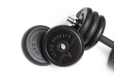 Beyaz arka plan üzerinde ağır siyah halter
