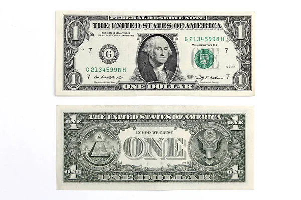 Beyaz arka plan üzerinde dolar banknotlar