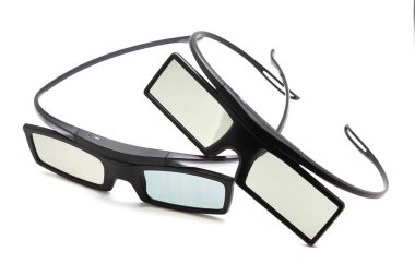Beyaz arka plan üzerinde Tv için 3D gözlük