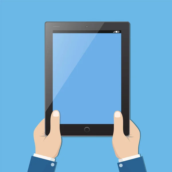 Бизнесмен держит планшет с пустым синим экраном. Стиль плоского дизайна — стоковый вектор