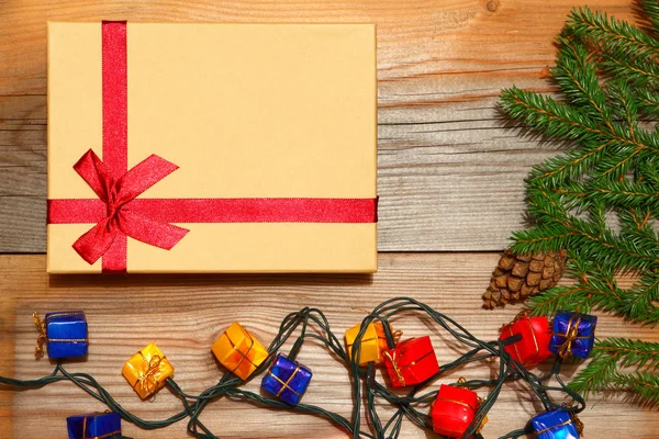 Bir tatil hediye kutusu. Yeni yıl sürpriz.