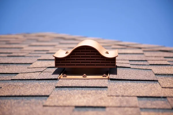 Shingles on the roof — Stock Photo, Image