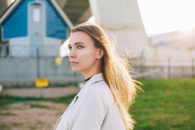 güzel genç kız closeup portresi