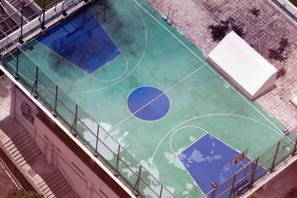 Birdeye pohled na basketbal ve městě Hong Kong, Čína — Stock fotografie