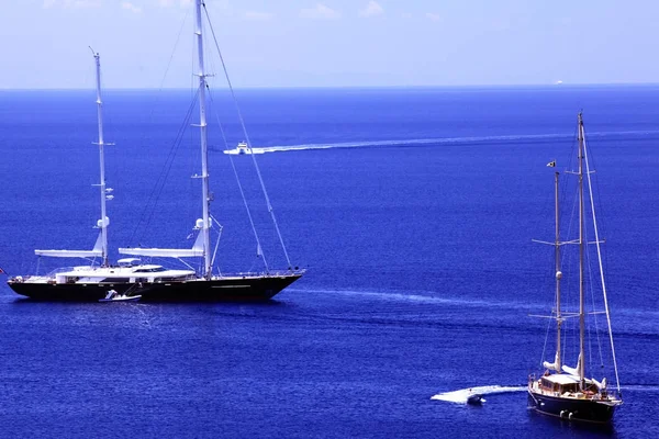 Grand Yacht Bateau Moteur Dans Mer Mykonos Grèce — Photo