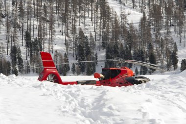 Kırmızı Havaalanı helikopter alps İsviçre karda