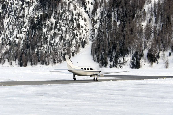 Private Jet Ready Take Airport Moritz Switzerland Winter — Stock Photo, Image