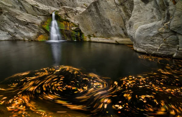 Outono Cachoeira Vortex — Fotografia de Stock