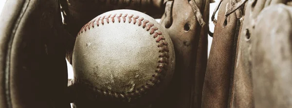 Guanto Baseball Con Palla Mostra Texture Vintage Vicino Nel Banner — Foto Stock