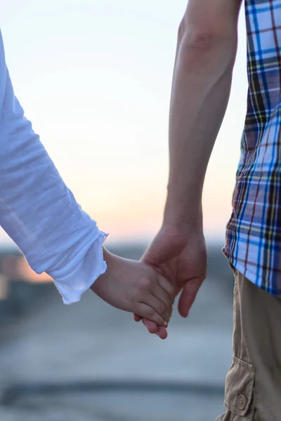 Çift yalınayak, Blur, giyim, konsept