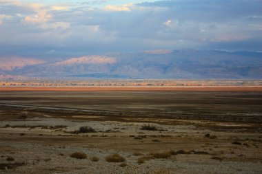 İsrail 'deki Negev Çölü manzarası