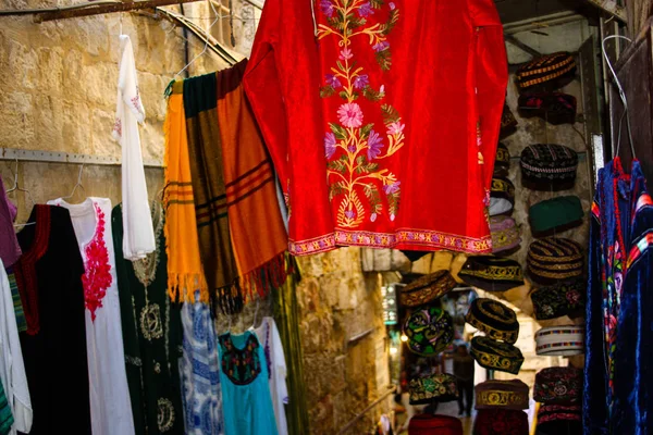 Closeup Handcrafted Decorative Objects Sold Souvenirs Shop Bazaar Old City — Stock Photo, Image