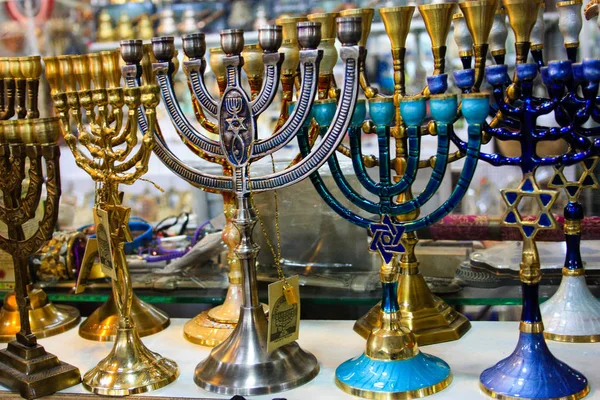 Närbild Religiösa Föremål Säljs Butik För Souvenirer Basaren Jerusalems Gamla — Stockfoto