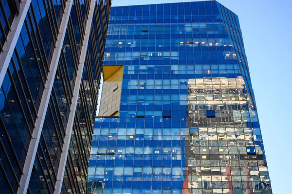 Widok Elewacji Budynku Mieście Tel Awiw Izrael — Zdjęcie stockowe