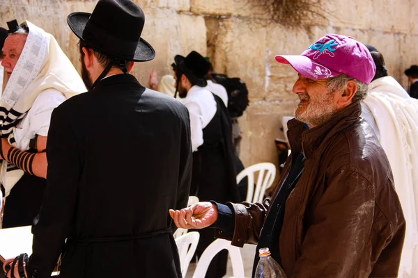 Jérusalem Israël Mars 2018 Des Inconnus Prient Devant Mur Occidental — Photo