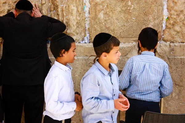 Jerusalem Israel März 2018 Unbekannte Beten Vor Der Westlichen Mauer — Stockfoto