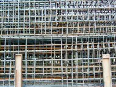 Bir binanın Yeni İsrail Tel Aviv city Şubat 8-2018 akşamı bir şantiye görünümü