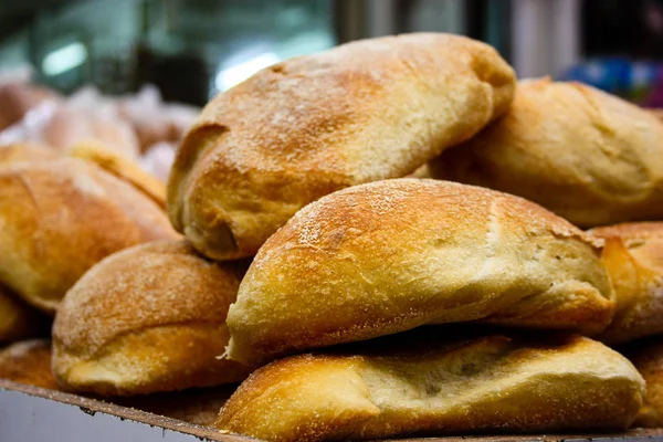 Srail Bir Fırında Çeşitli Ekmek Hamur Işleri Closeup Satılan — Stok fotoğraf