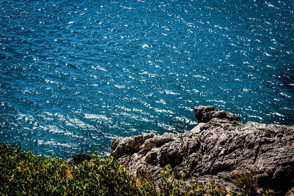 海岛的海滩和海岸线的看法 — 图库照片