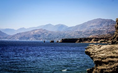 plaj ve kıyı şeridi Crete adasının görünümü