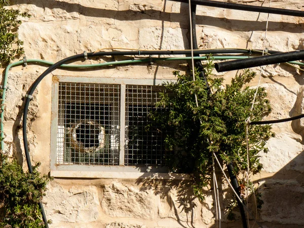Closeup Ενός Παραθύρου Στην Παλιά Πόλη Της Ιερουσαλήμ Ισραήλ — Φωτογραφία Αρχείου