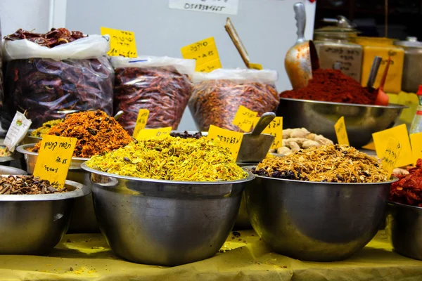 Fechado Especiarias Coloridas Vendidas Mercado Mahane Yehuda Jerusalém Israel — Fotografia de Stock