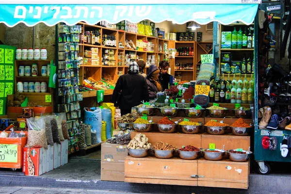 耶路撒冷以色列 2月19 2018 未知数人在耶路撒冷的 Mahane Yehuda 市场购物早晨 — 图库照片