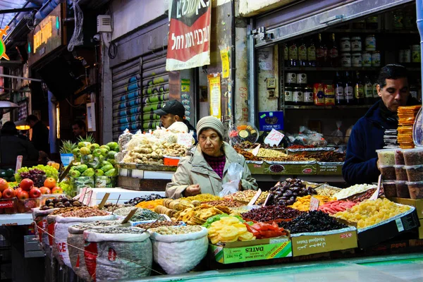 Jerusalén Israel Febrero 2018 Desconocidos Compran Mercado Mahane Yehuda Jerusalén — Foto de Stock