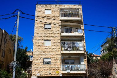 Ha Palmah sokak Katamon alan Kudüs İsrail Mart 14-2018 öğlen binada görünümünü