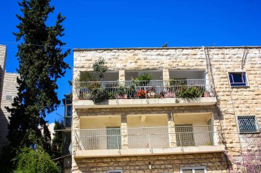 Ha Palmah sokak Katamon alan Kudüs İsrail Mart 14-2018 öğlen binada görünümünü