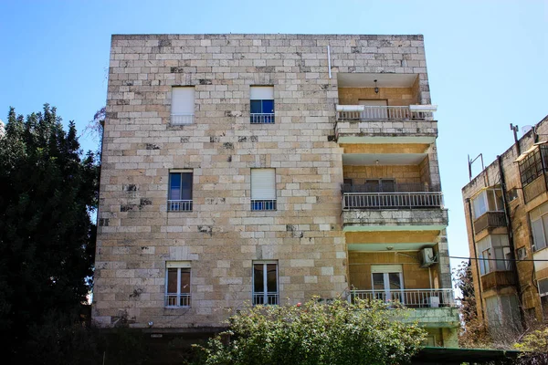 Byggnaden Palmah Gatan Katamon Område Jerusalem Israel Mars 2018 Noon — Stockfoto