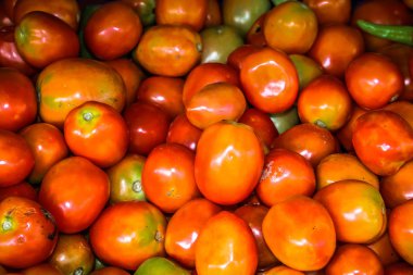 Güney Hindistan'da piyasada satılan çeşitli sebze closeup