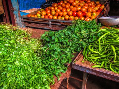 Güney Hindistan'da piyasada satılan çeşitli sebze closeup