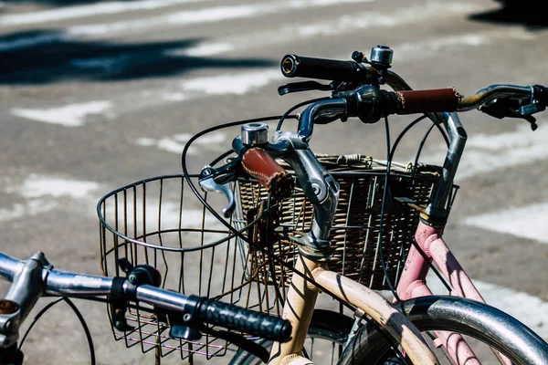 Tel Aviv Israel Febrero 2020 Vista Bicicleta Estacionada Las Calles —  Fotos de Stock