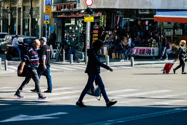 Tel Aviv Israel Febrero 2020 Vista Personas Identificadas Caminando Por — Foto de Stock