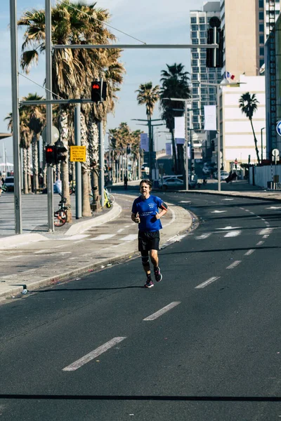 Tel Aviv Israel Fevereiro 2020 Vista Pessoas Não Identificadas Correndo — Fotografia de Stock