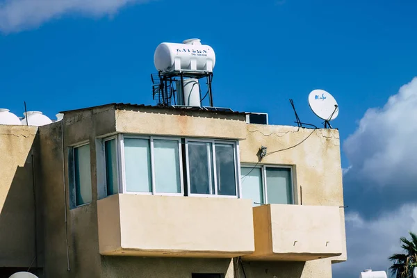 Paphos Kypr Února 2020 Pohled Fasádu Budovy Ulicích Paphosu Odpoledne — Stock fotografie