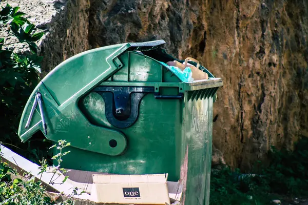 Paphos Zypern Februar 2020 Großaufnahme Eines Müllcontainers Den Straßen Von — Stockfoto